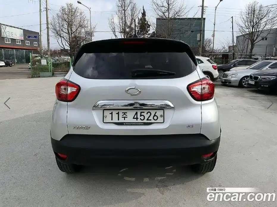 Renault QM3 2015 1.5 Автомат в Москве № 620275, фото 4