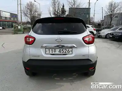 Renault QM3 2015 1.5 Автомат в Москве № 620275, миниатюра 4