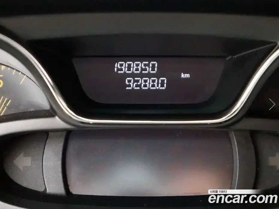 Renault QM3 2015 1.5 Автомат в Москве № 620275, фото 9