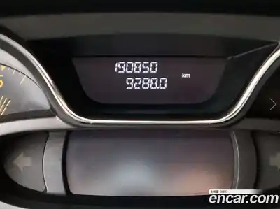 Renault QM3 2015 1.5 Автомат в Москве № 620275, миниатюра 9