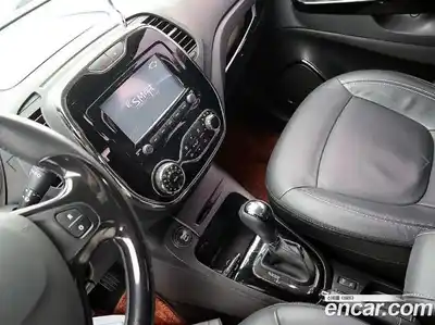 Renault QM3 2015 1.5 Автомат в Москве № 620275, миниатюра 10