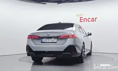 BMW 5-Series 2025 2.0 Автомат в Москве № 620639, миниатюра 4