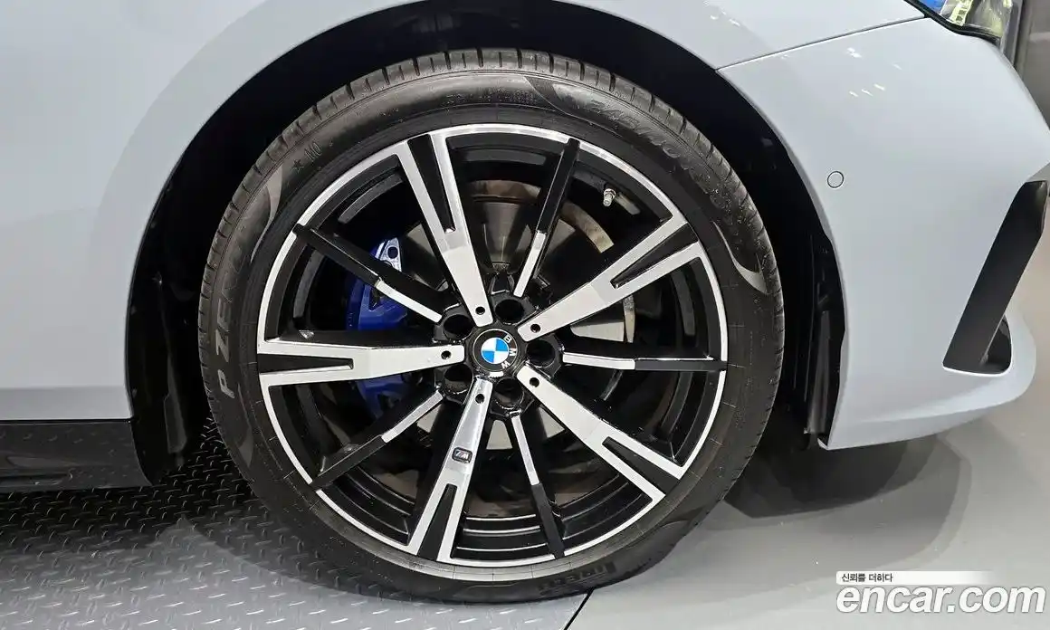 BMW 5-Series 2025 2.0 Автомат в Москве № 620639, фото 5