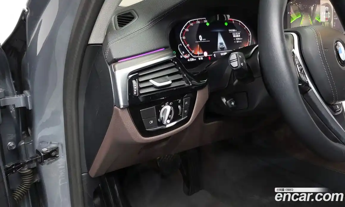 BMW 5-Series 2023 2.0 Автомат в Москве № 620900, фото 12