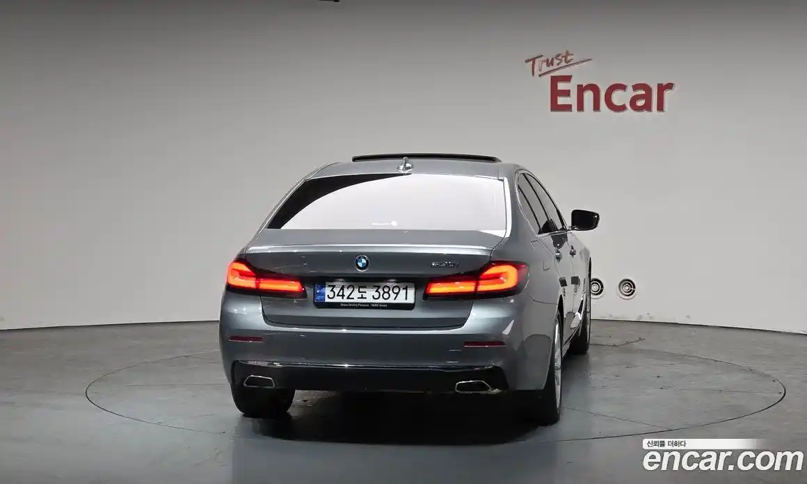 BMW 5-Series 2023 2.0 Автомат в Москве № 620900, фото 3