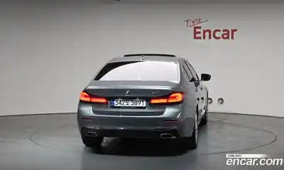 BMW 5-Series 2023 2.0 Автомат в Москве № 620900, миниатюра 3