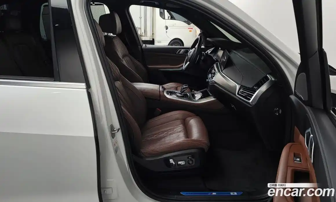 BMW X5 2023 3.0 Автомат в Москве № 621328, фото 11