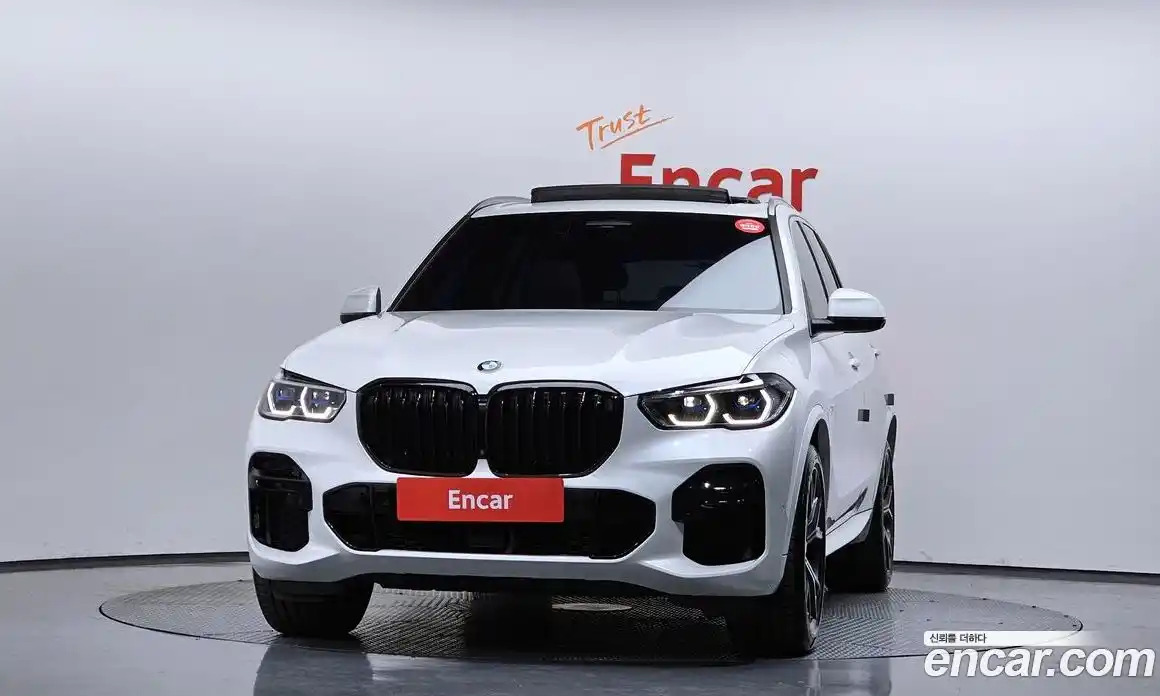 BMW X5 2023 3.0 Автомат в Москве № 621328, фото 3