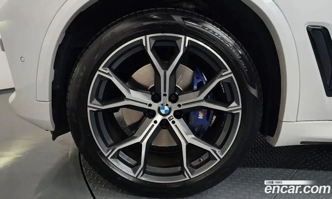 BMW X5 2023 3.0 Автомат в Москве № 621328, фото 5