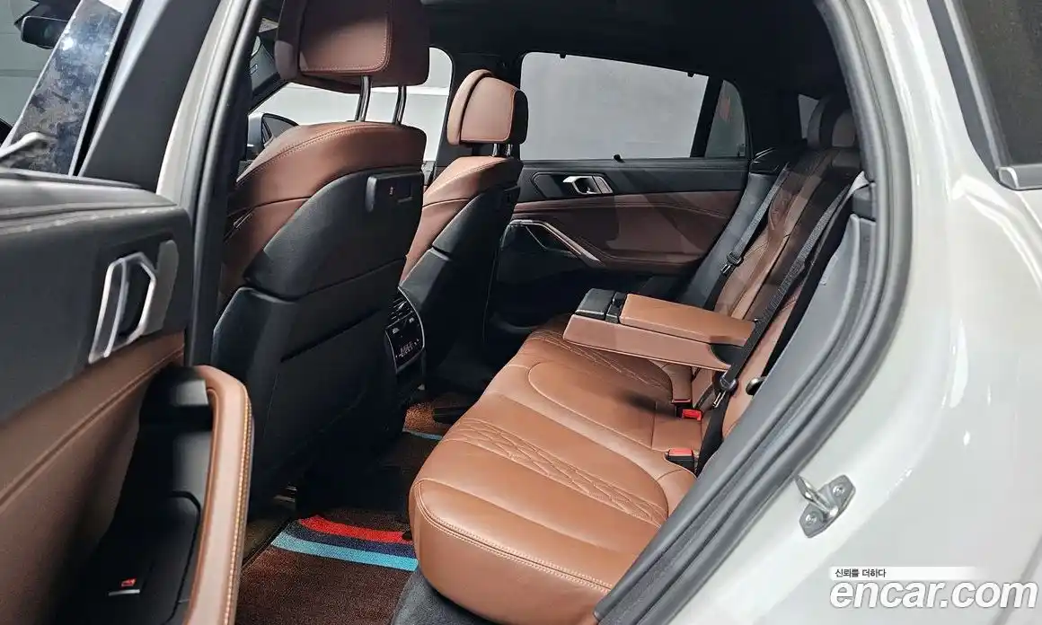 BMW X6 2023 3.0 Автомат в Москве № 621503, фото 13