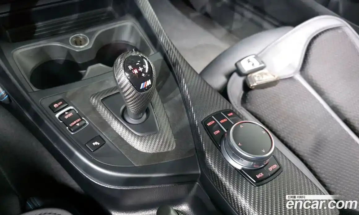 BMW M2 2017 3.0 Автомат в Москве № 621603, фото 9