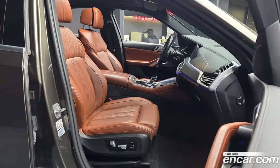 BMW X6 2022 3.0 Автомат в Москве № 622014, фото 11