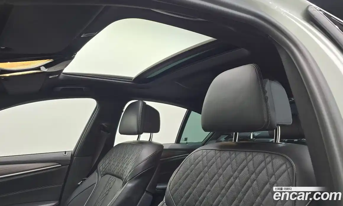 BMW 5-Series 2017 2.0 Автомат в Москве № 622374, фото 19