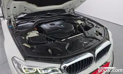 BMW 5-Series 2017 2.0 Автомат в Москве № 622374, миниатюра 6