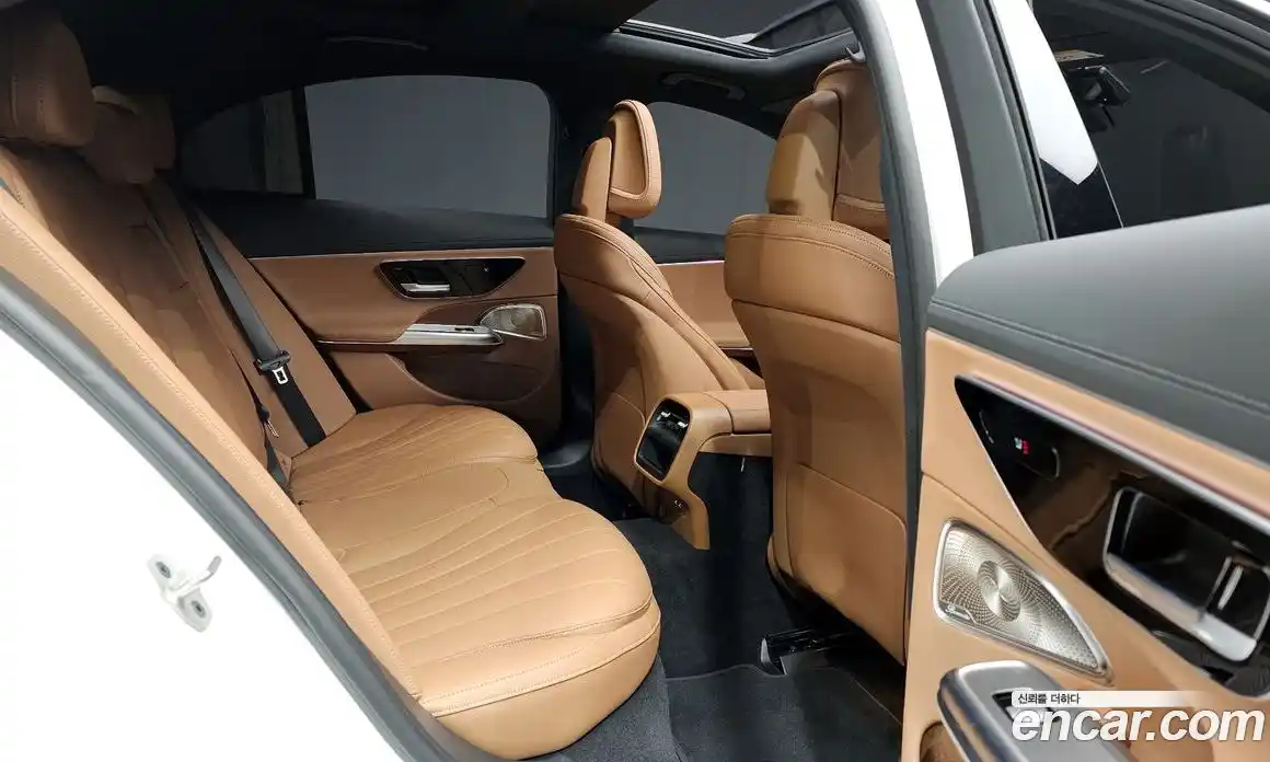 Mercedes-Benz E-Class 2024 2.0 Автомат в Москве № 622670, фото 11