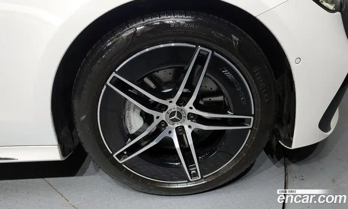 Mercedes-Benz E-Class 2024 2.0 Автомат в Москве № 622670, фото 5