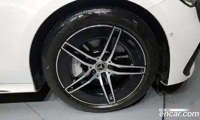 Mercedes-Benz E-Class 2024 2.0 Автомат в Москве № 622670, миниатюра 5