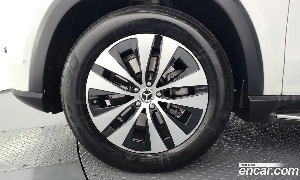 Mercedes-Benz GLE-Class 2025 2.0 Автомат в Москве № 622744, фото 5