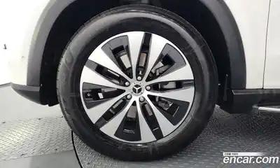 Mercedes-Benz GLE-Class 2025 2.0 Автомат в Москве № 622744, миниатюра 5