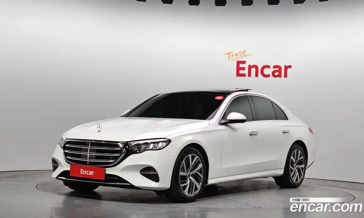 Mercedes-Benz E-Class 2024 2.0 Автомат в Москве № 623100, фото 1