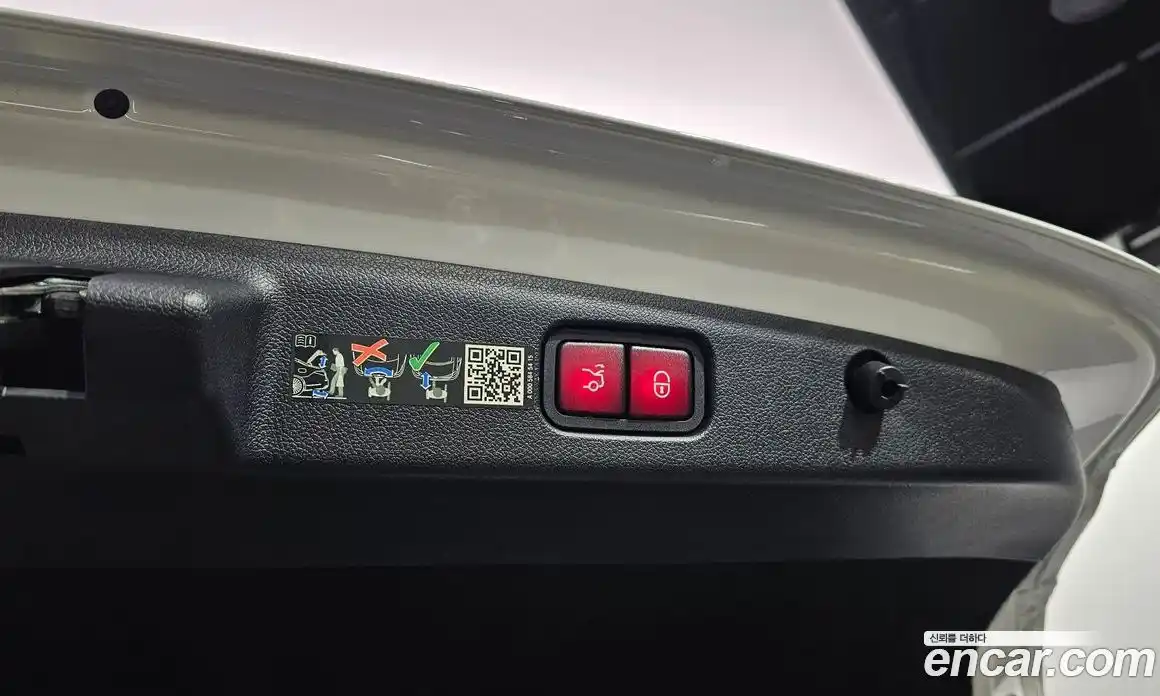 Mercedes-Benz E-Class 2024 2.0 Автомат в Москве № 623100, фото 20