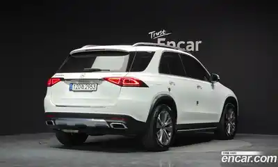 Mercedes-Benz GLE-Class 2021 1.9 Автомат в Москве № 623126, миниатюра 2
