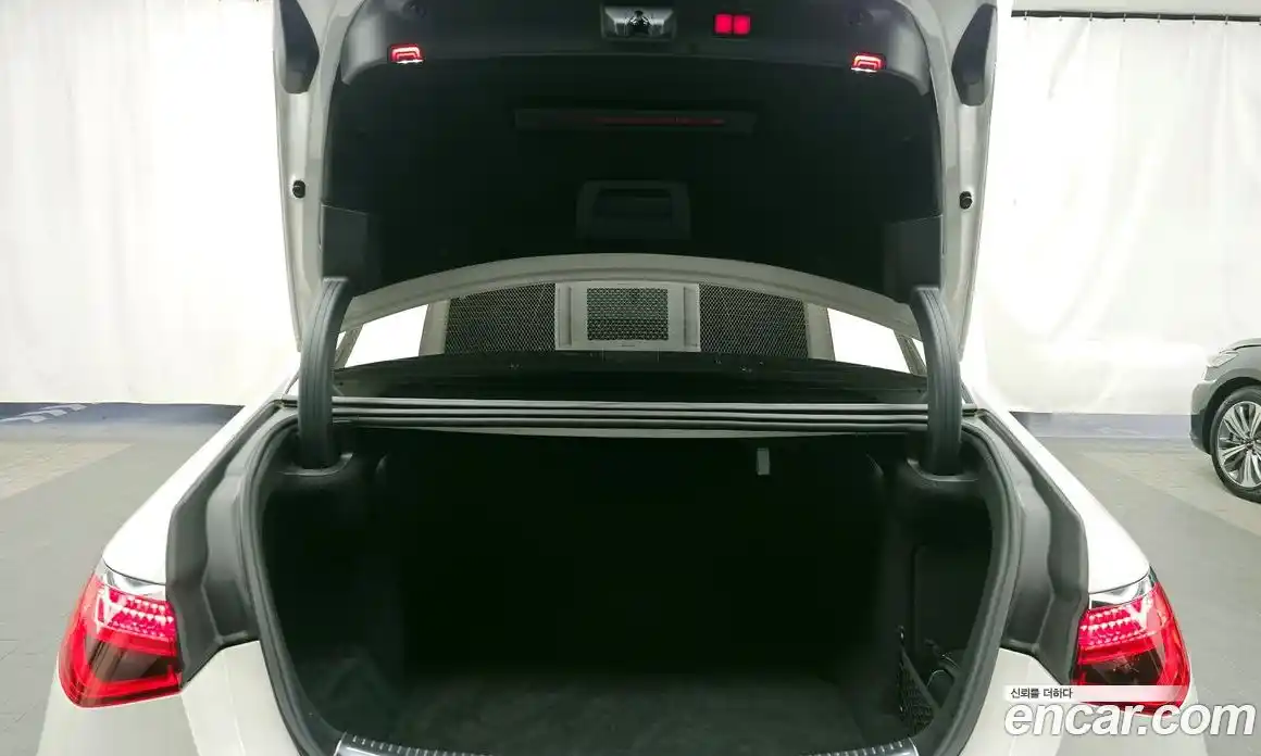 Mercedes-Benz S-Class 2021 2.9 Автомат в Москве № 623159, фото 20