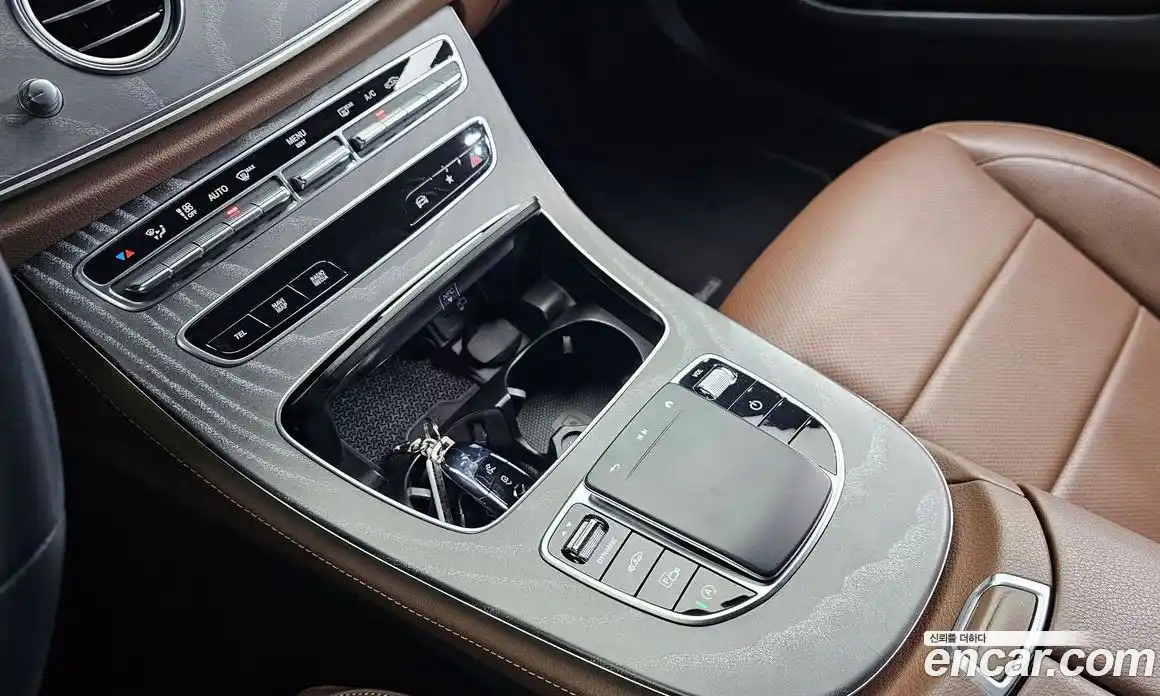 Mercedes-Benz E-Class 2022 2.0 Автомат в Москве № 623361, фото 20