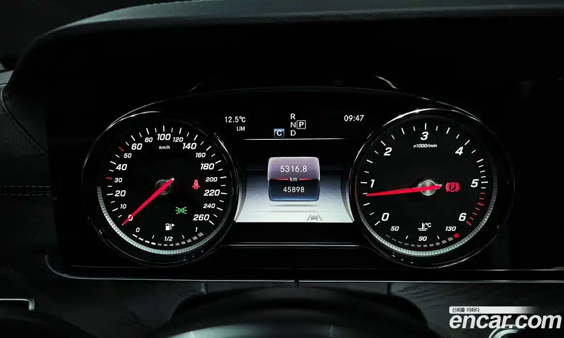 Mercedes-Benz E-Class 2020 1.9 Автомат в Москве № 623418, фото 8