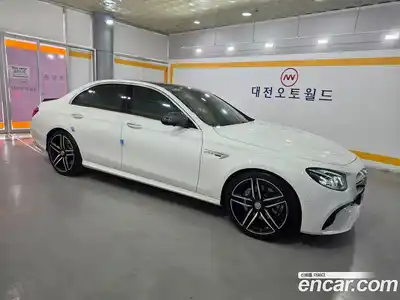 Mercedes-Benz E-Class 2019 4.0 Автомат в Москве № 623571, миниатюра 6