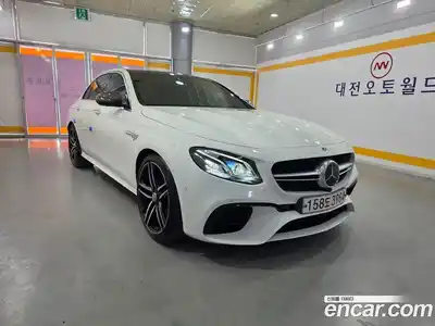 Mercedes-Benz E-Class 2019 4.0 Автомат в Москве № 623571, миниатюра 7
