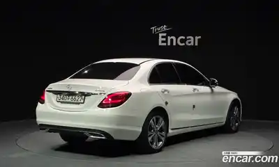 Mercedes-Benz C-Class 2020 1.9 Автомат в Москве № 623655, миниатюра 2