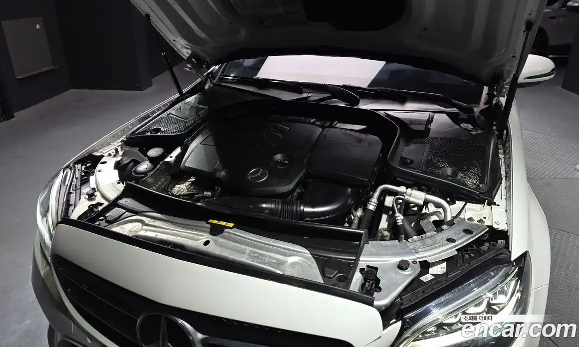 Mercedes-Benz C-Class 2020 1.9 Автомат в Москве № 623655, фото 6