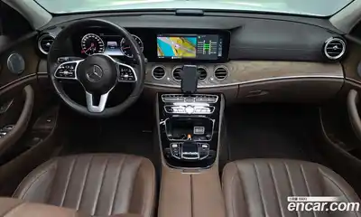 Mercedes-Benz E-Class 2019 2.0 Автомат в Москве № 623920, миниатюра 7