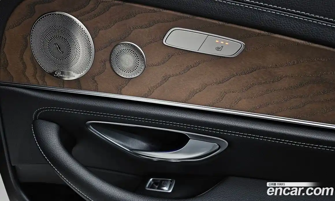 Mercedes-Benz E-Class 2022 2.0 Автомат в Москве № 623925, фото 19