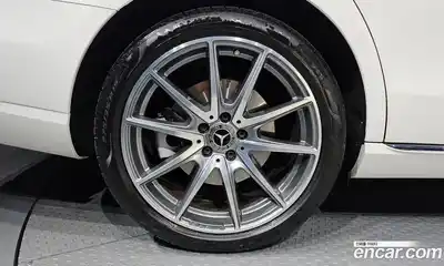 Mercedes-Benz E-Class 2022 2.0 Автомат в Москве № 623925, миниатюра 5