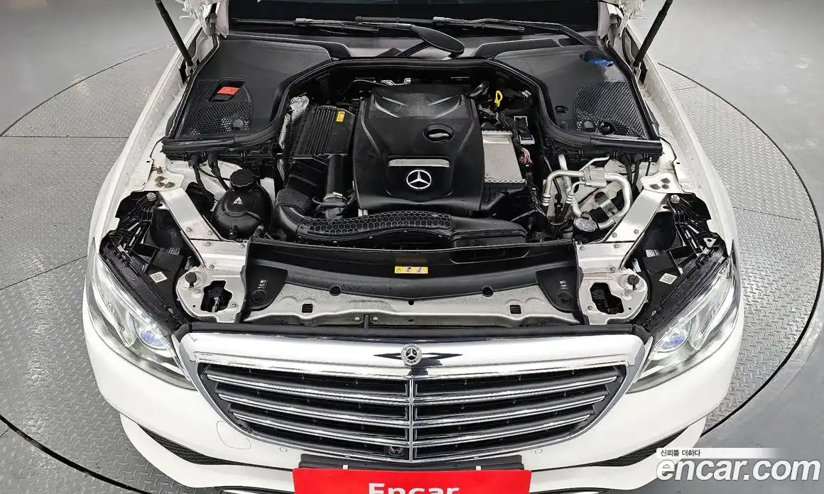 Mercedes-Benz E-Class 2019 2.0 Автомат в Москве № 623933, фото 6