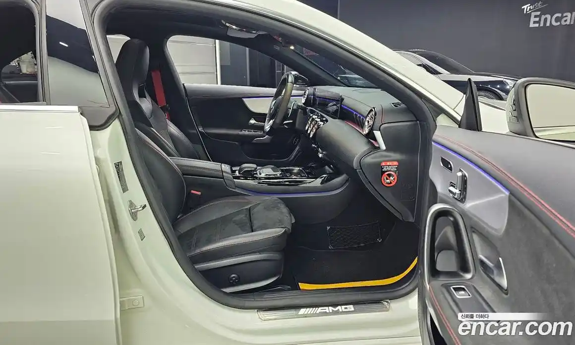 Mercedes-Benz CLA-Class 2020 2.0 Автомат в Москве № 624077, фото 11