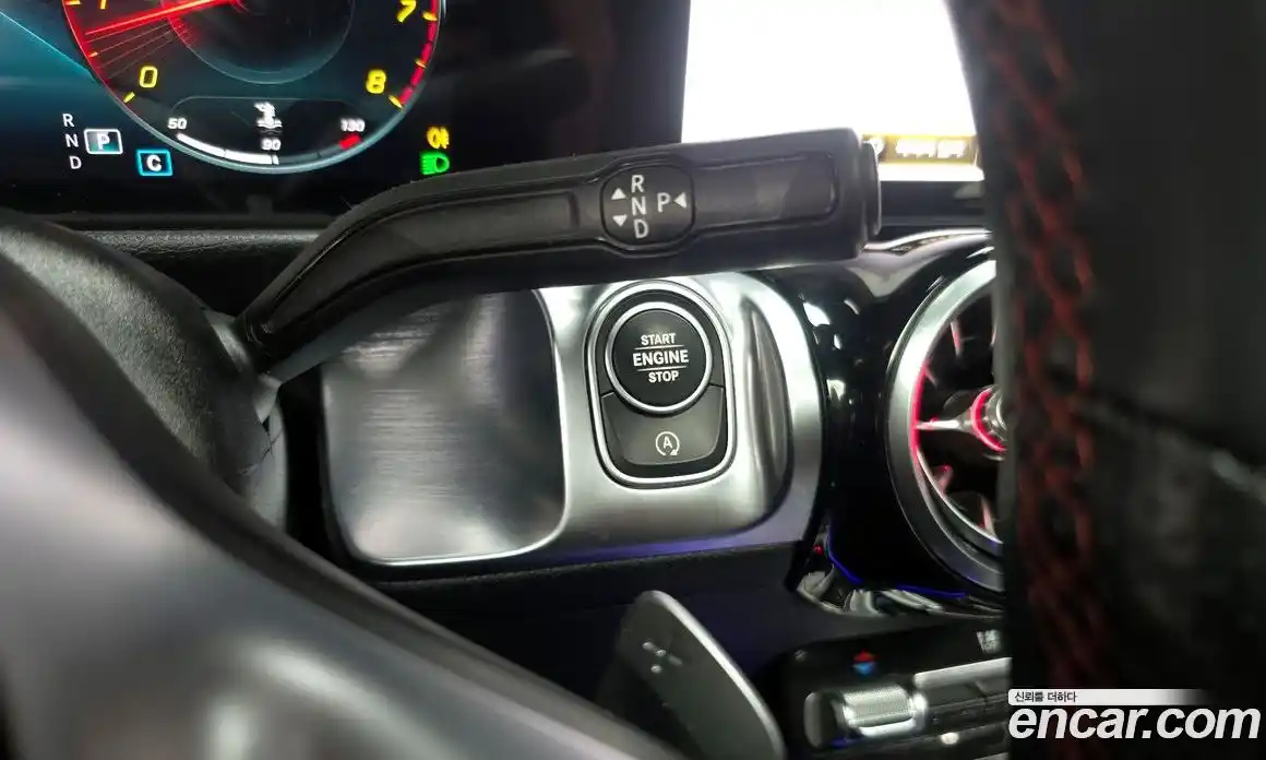 Mercedes-Benz GLB-Class 2021 2.0 Автомат в Москве № 624184, фото 9