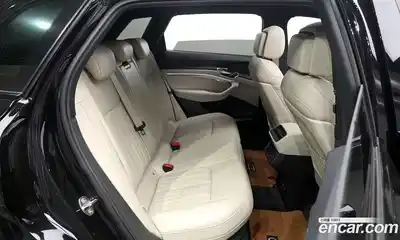 Audi e-tron 2022 0.2 Автомат в Москве № 624872, миниатюра 12