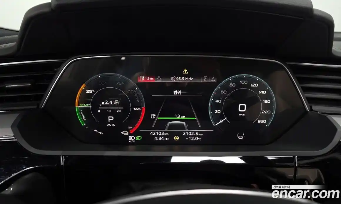 Audi e-tron 2022 0.2 Автомат в Москве № 624872, фото 8