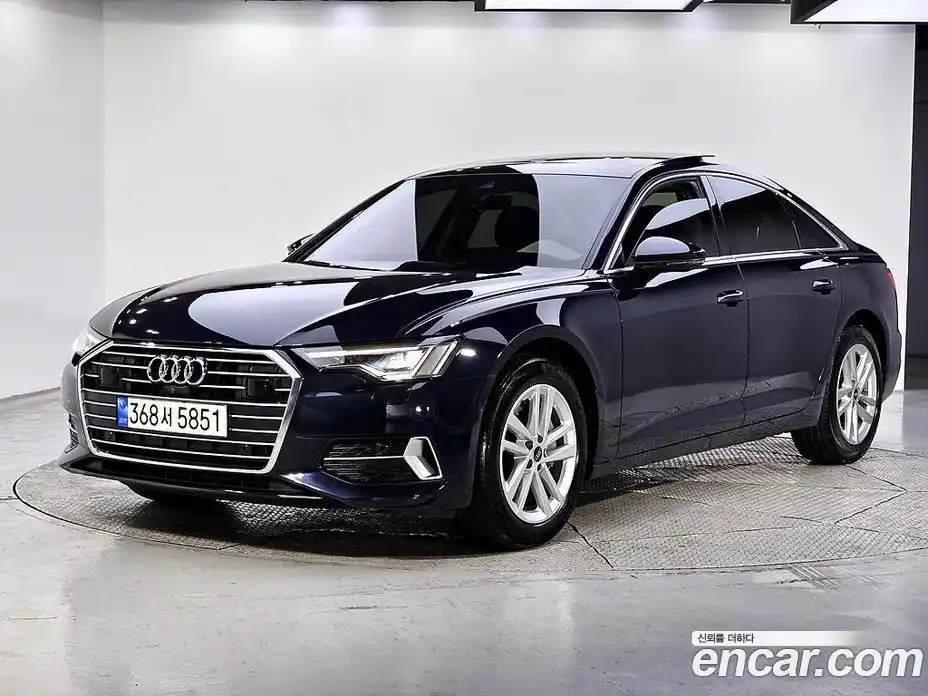 Audi A6 2022 2.0 Автомат в Москве № 625101, фото 1