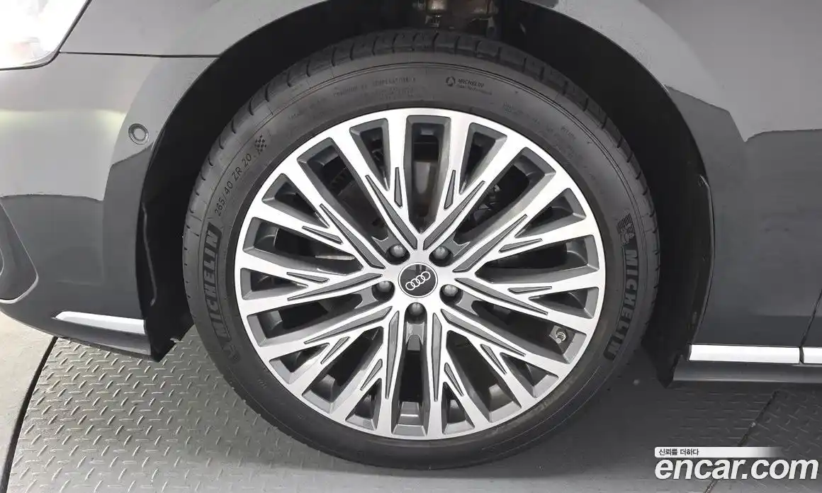 Audi A8 2023 3.0 Автомат в Москве № 625144, фото 5