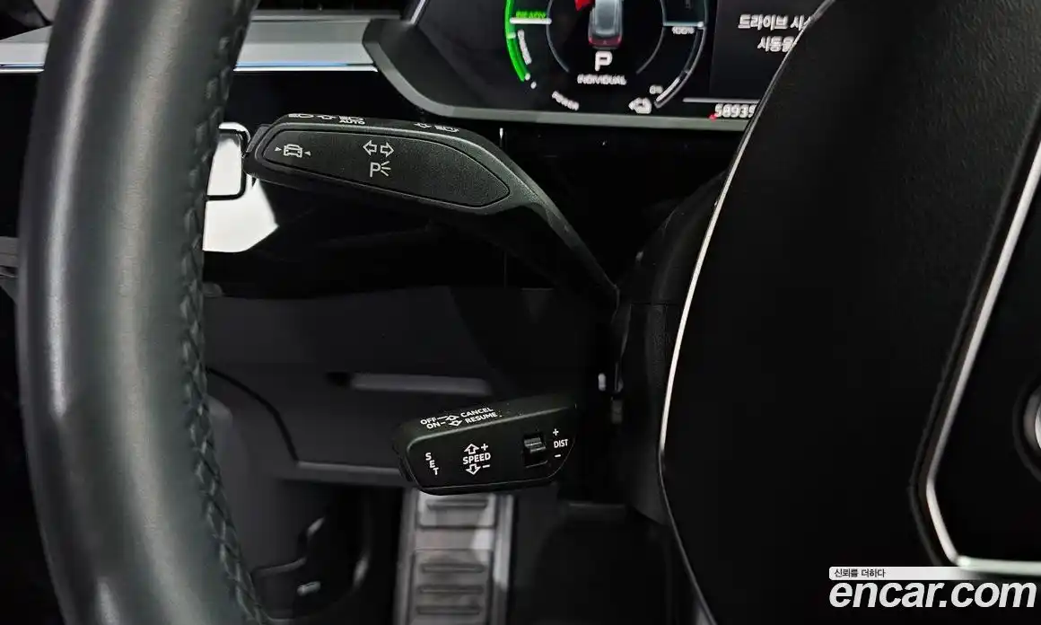 Audi e-tron 2022 0.2 Автомат в Москве № 625150, фото 13