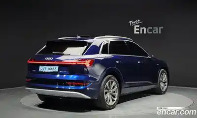 Audi e-tron 2022 0.2 Автомат в Москве № 625150, миниатюра 2