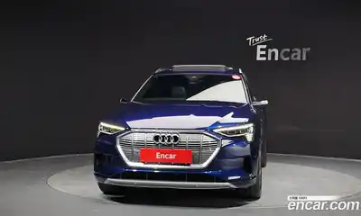 Audi e-tron 2022 0.2 Автомат в Москве № 625150, миниатюра 3