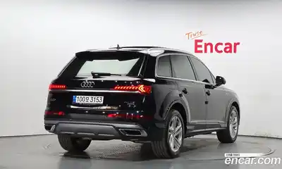 Audi Q7 2021 3.0 Автомат в Москве № 625645, миниатюра 2