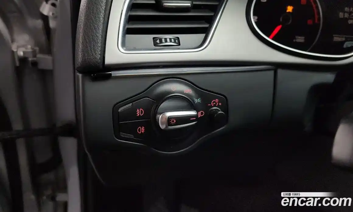 Audi A4 2013 2.0 Автомат в Москве № 625773, фото 14