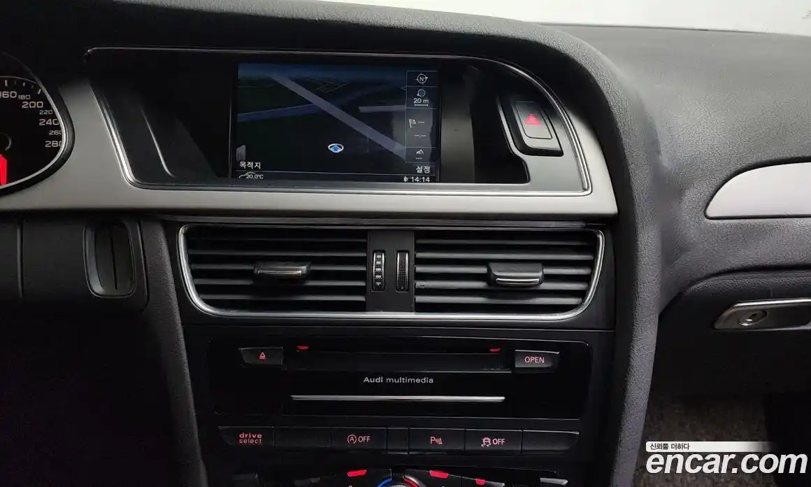 Audi A4 2013 2.0 Автомат в Москве № 625773, фото 15