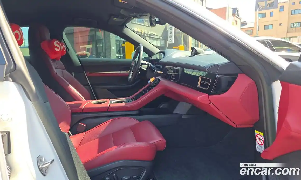 Porsche Taycan 2023 Автомат в Москве № 626772, фото 11